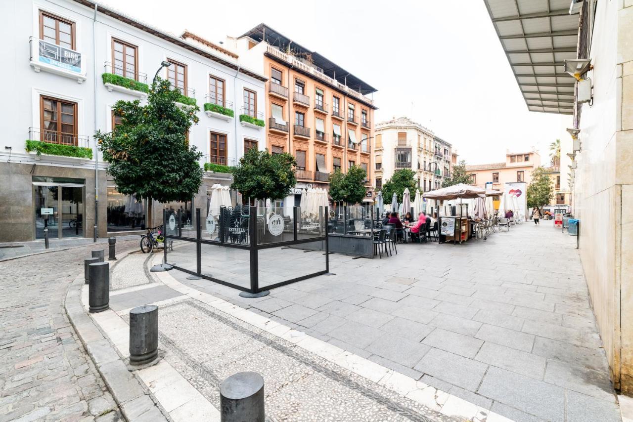 Piso Junto A Mercado De San Agustin Y Catedral En Granada Luaran gambar
