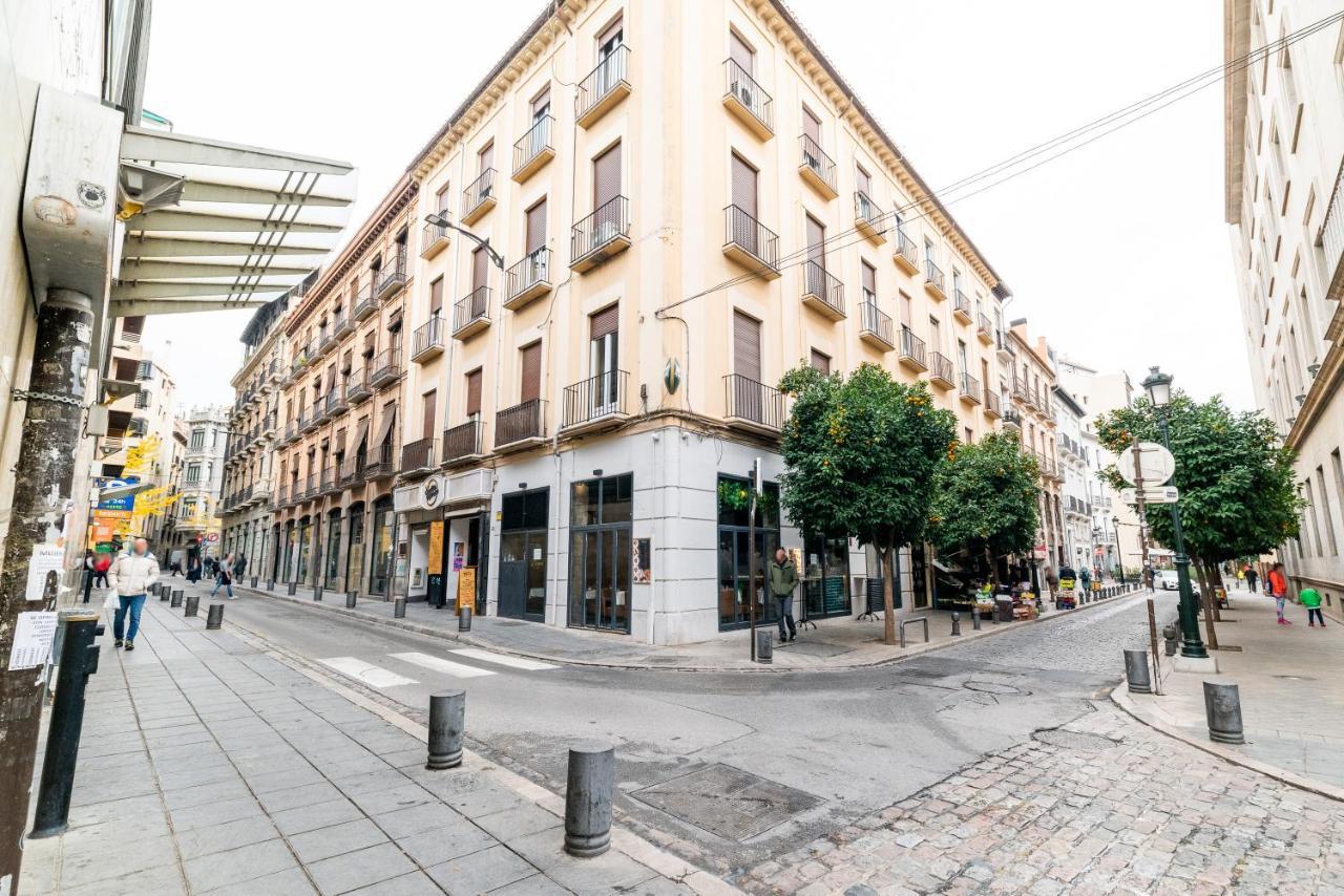 Piso Junto A Mercado De San Agustin Y Catedral En Granada Luaran gambar
